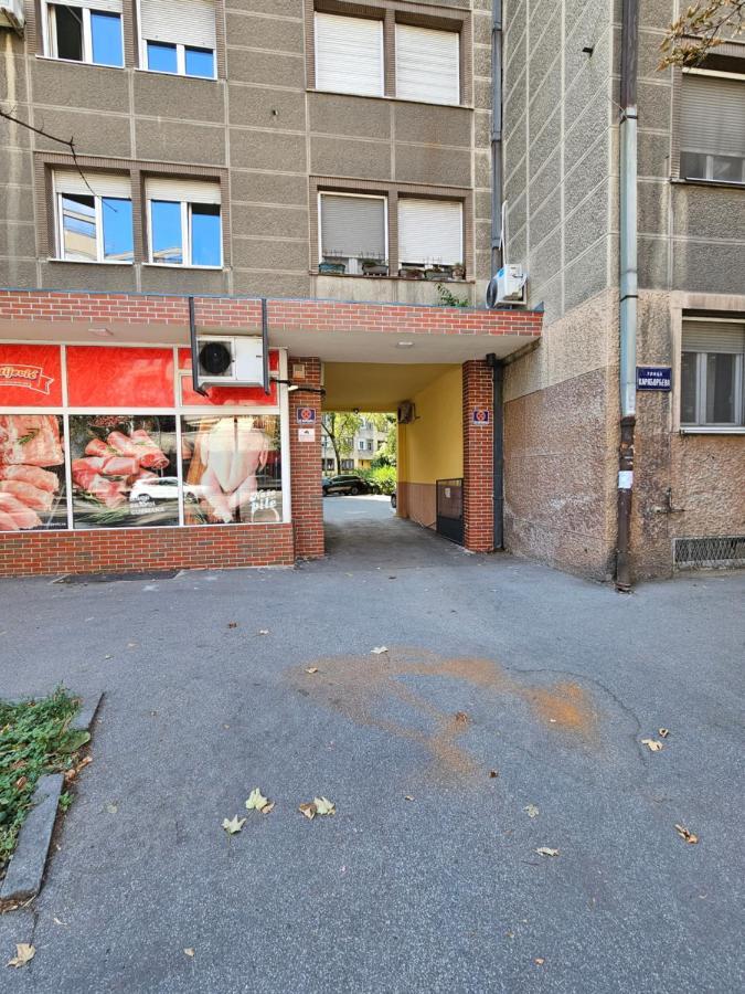 Booking Apartments Alone 1 Belgrade Extérieur photo