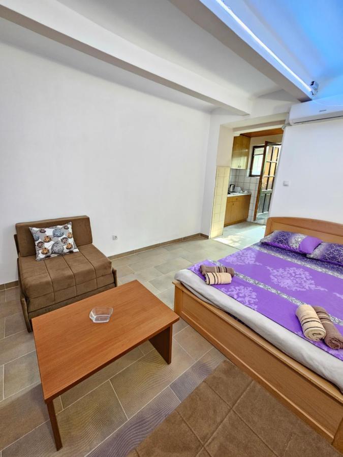 Booking Apartments Alone 1 Belgrade Extérieur photo