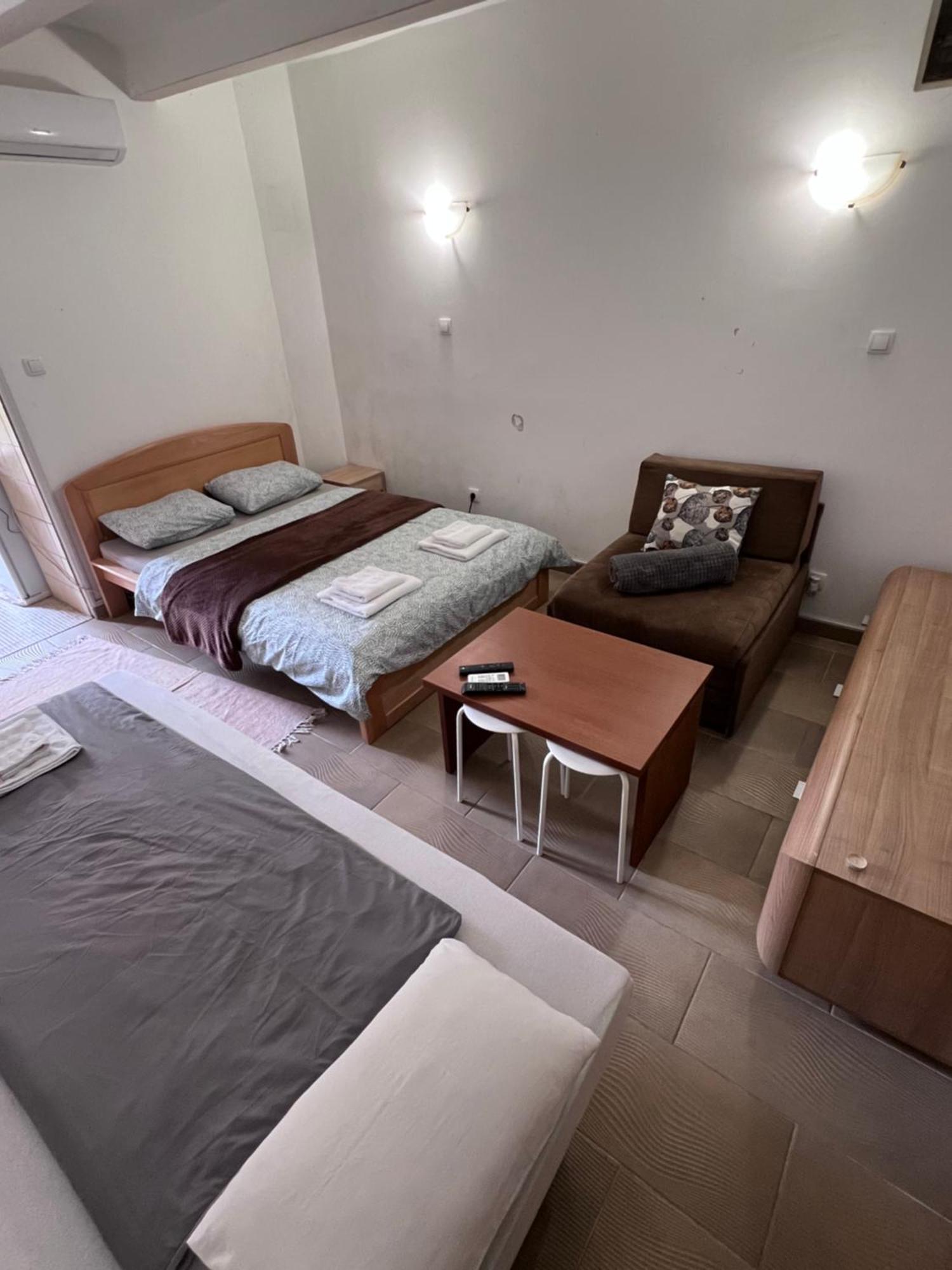 Booking Apartments Alone 1 Belgrade Extérieur photo